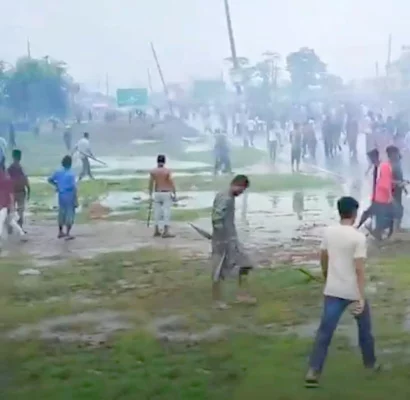 খুলনা বিশ্ববিদ্যালয়ের আশপাশের এলাকায় সংঘর্ষ