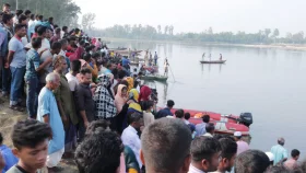 বোদায় নৌকাডুবি: আরও এক মরদেহ উদ্ধার, মৃত বেড়ে ৬৯