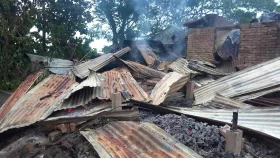 শিবচরে কবিরাজের বসতবাড়িতে ভাঙচুর ও অগ্নিসংযোগ