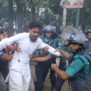 কারাগারে অসুস্থ গণতান্ত্রিক ছাত্রশক্তির নেতা আখতার, উদ্বিগ্ন স্ত্রী