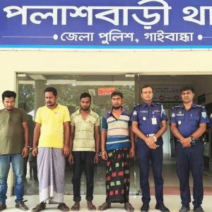 পলাশবাড়ীতে নৈশপ্রহরীকে শ্বাসরোধে হত্যার ঘটনায় গ্রেপ্তার ৪