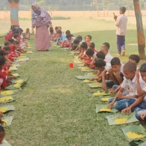 বন্যা পরিস্থিতিতে স্কুলে মিড ডে মিল চালুর পরামর্শ