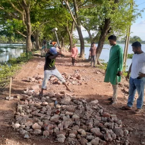 জগন্নাথপুরে বন্যায় সড়কে ক্ষতি ১০০ কোটি টাকা, স্থানীয়দের উদ্যোগে সংস্কার