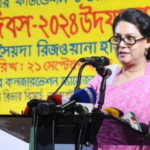 নদী রক্ষায় আইনের কঠোর প্রয়োগ করা হবে: পরিবেশ উপদেষ্টা