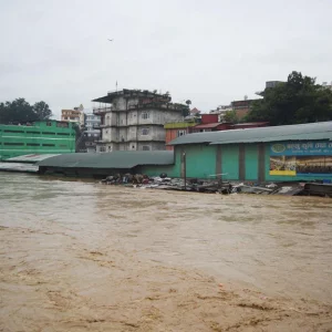 নেপালে ভয়াবহ বন্যা ও ভূমিধসে নিহত শতাধিক